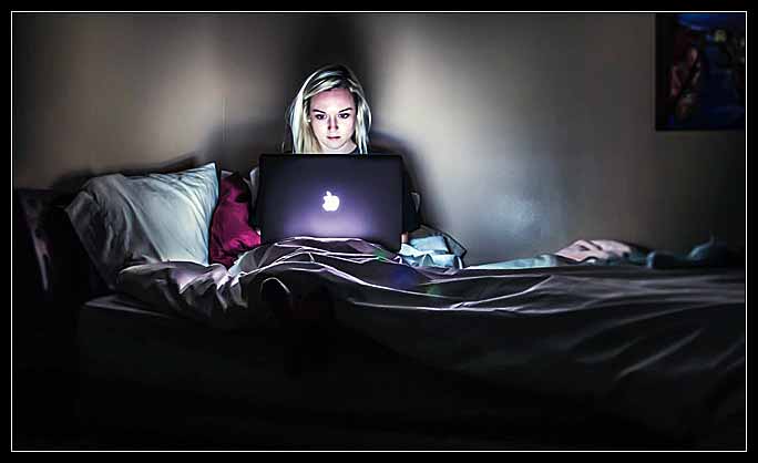 tác động tiêu cực thức khuya