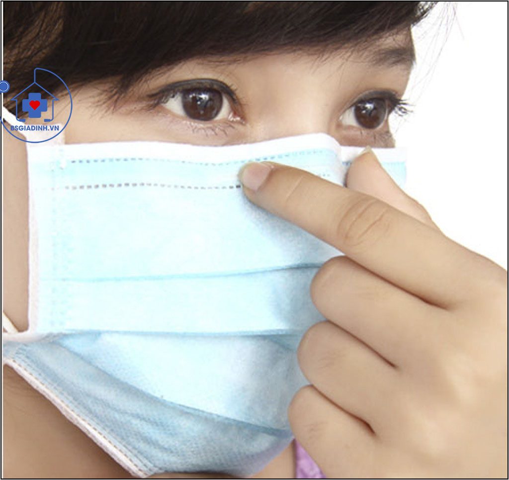 đeo khẩu trang COVID-19