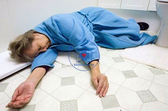 triệu chứng ngất